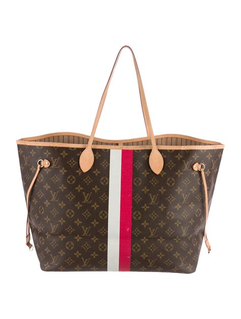 louis vuitton mon monogram neverfull gm|Louis Vuitton Neverfull gm size.